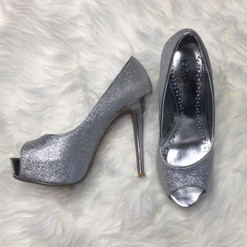 Glitter platform pumps in Silver from Betts - Picture 2 of 4
